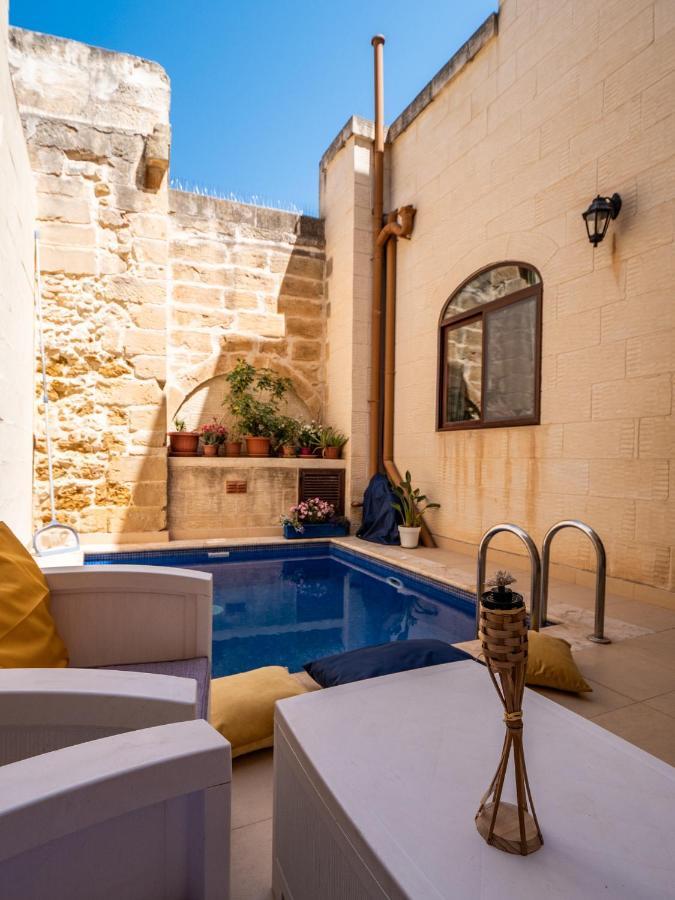 250 Yo Tal-Bambinu Boutique Farmhouse Xagħra Exterior foto